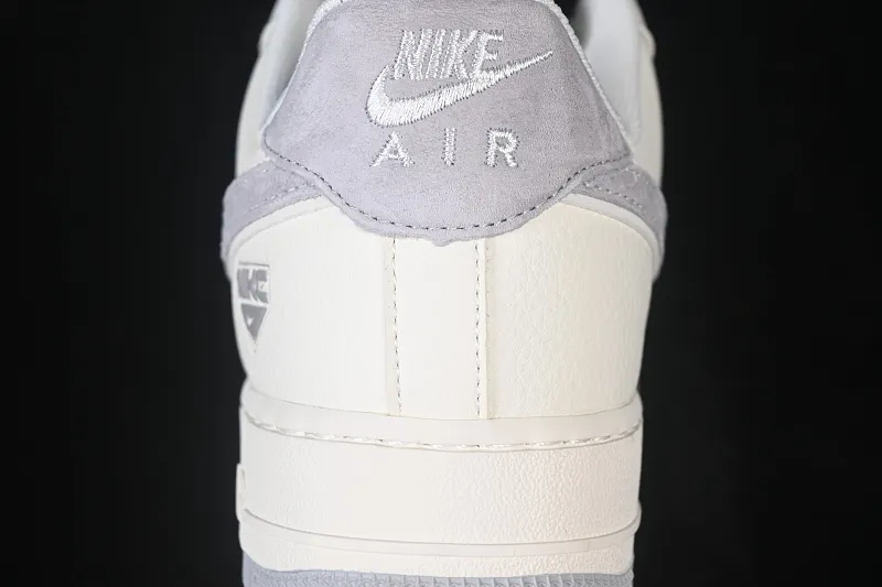 All categories Nk Air Force 1 Air Force series Nk Air Force 1 Low Air Force low-top Nike Air Force 1'07 Low off-white matt gray Air Force 1 low-top casual sneakers DN9688-107